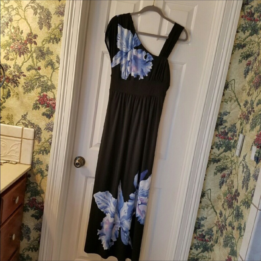 Maxi dress ♥️